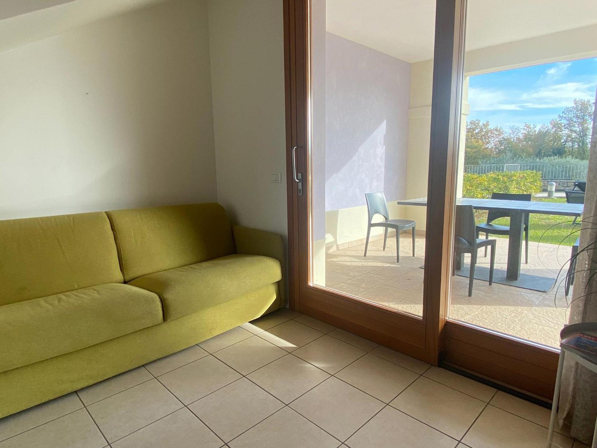 The Flowers - Apartments With Private Garden In Residence With Pool مانربا ديل جاردا المظهر الخارجي الصورة