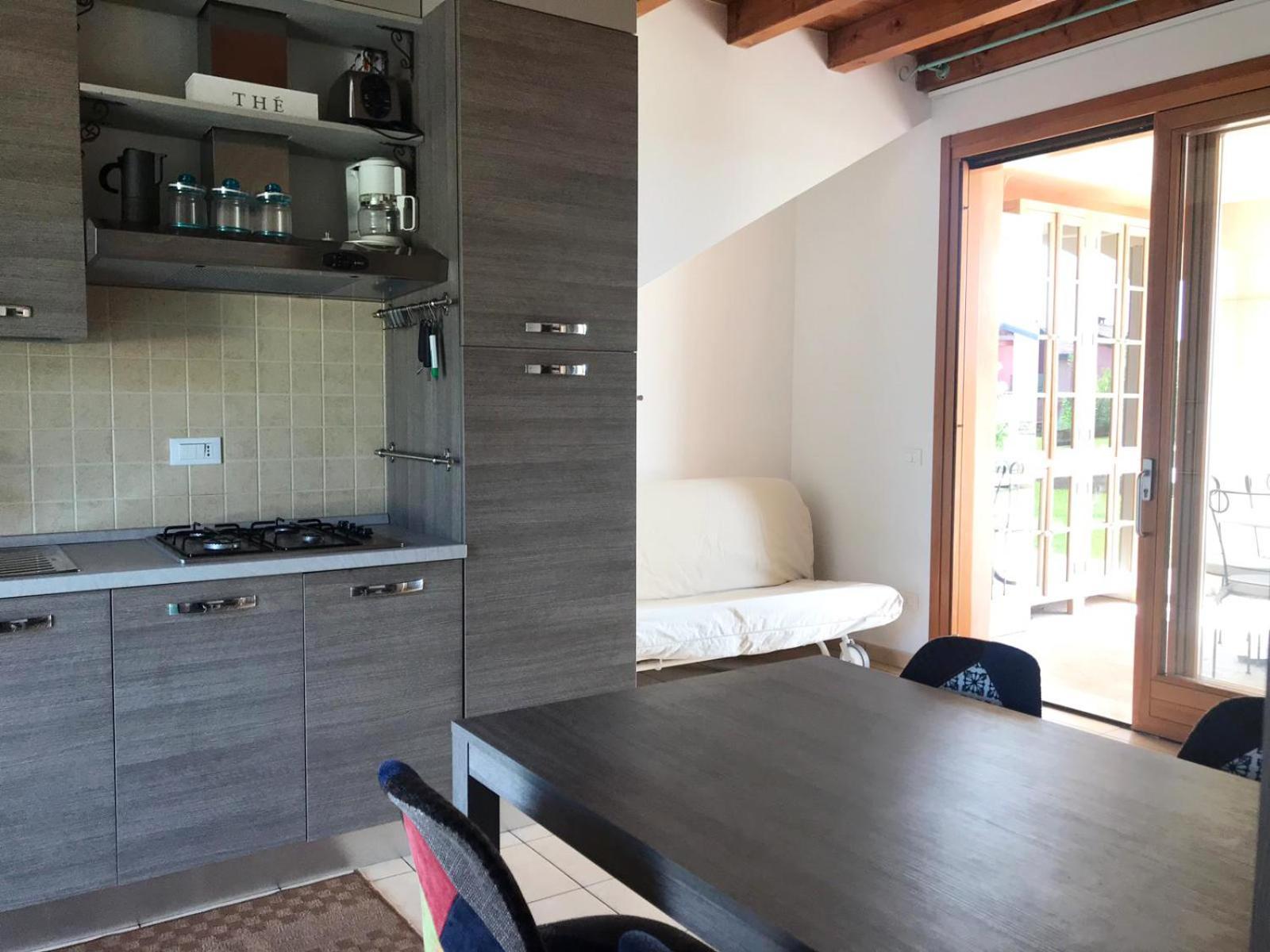 The Flowers - Apartments With Private Garden In Residence With Pool مانربا ديل جاردا المظهر الخارجي الصورة